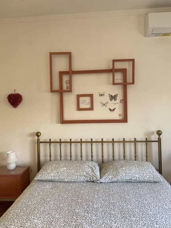 Bright and airy flat with natural light, close to Rome Tiburtina